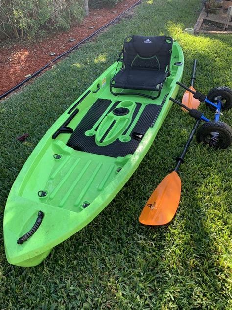 Sit-On-Top Ascend Kayak, 10T length of the rope, is 10 feet; The width is 30 inches; Maximum weight capacity 325 pounds; The weight is 67 pounds Sit-On-Top Ascend Kayak 10T features an open bow and almost magical stability. . Ascend kayak 10t